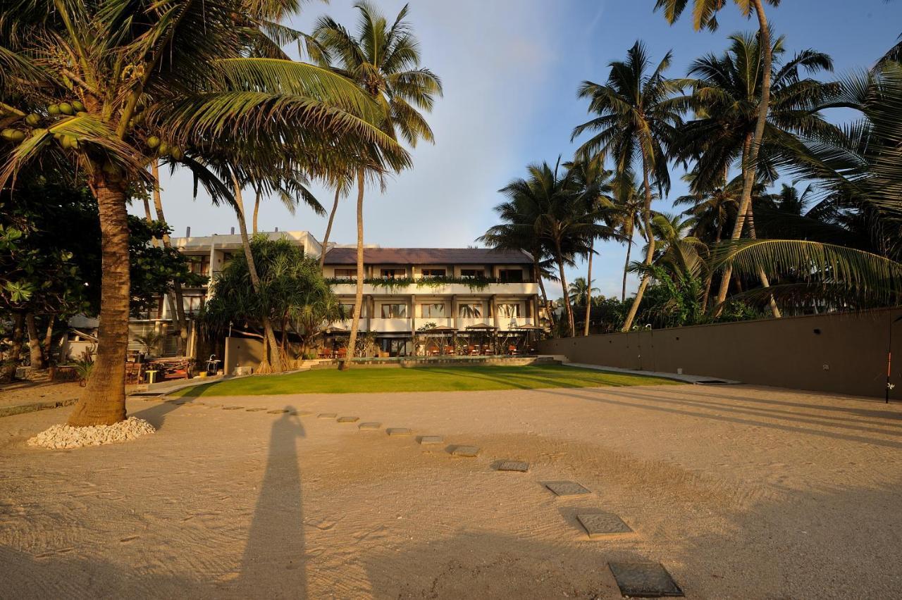 Tantalize Beach Hikkaduwa Exterior photo