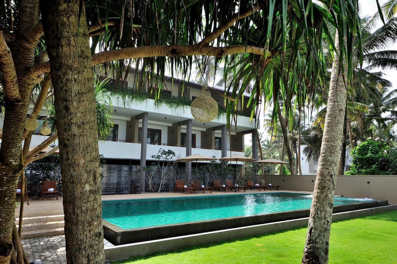Tantalize Beach Hikkaduwa Exterior photo